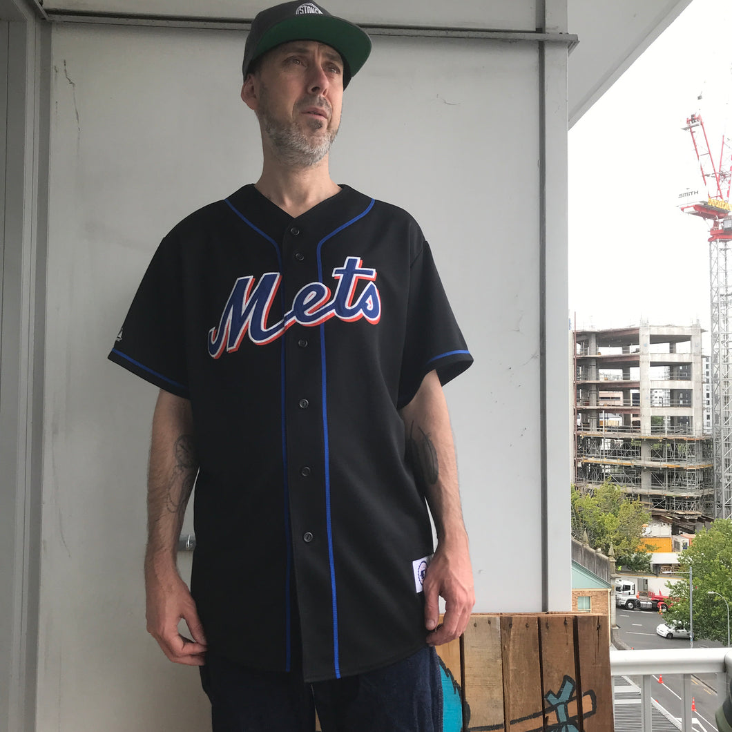 Majestic NY Mets Button Down Jersey XL – Neighbourhood Goods